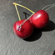 Pendant with natural Radalite Garnet made of silver